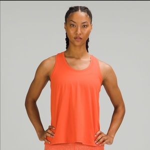 Essential Tank Train Lululemon Size 6